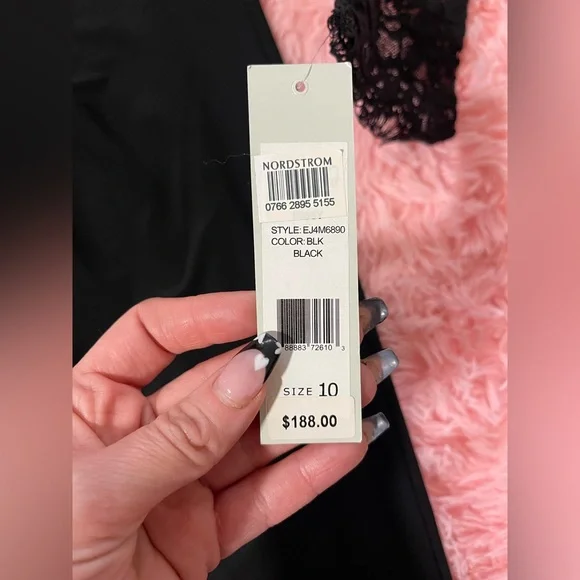 Eliza J Lace Sleeve Cocktail Dress Black Ruched Sheath Size 10 NWT Nordstrom - Picture 4 of 6